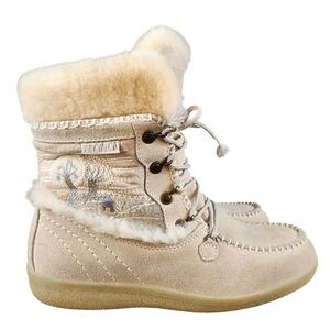 Tecnica Shearling Lined Winter Boots Women's 8/8.5 Cream Embroidered Cozy